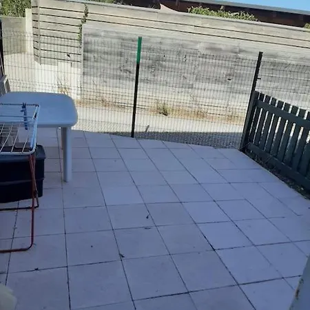 Au Clair De Plage شقة *